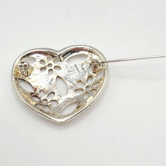 Preco Heart Brooch Pin, silvertone - Picture 3 of 6